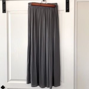 GAP- Charcoal Grey Maxi Skirt